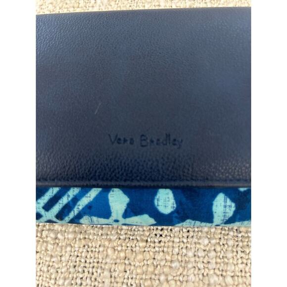 Vera Bradley Audrey Faux Leather Blue Wallet - Picture 2 of 9